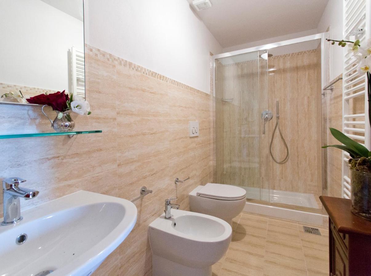 Residenza D'Epoca Palazzo Piccolomini Apartment Сиена Екстериор снимка